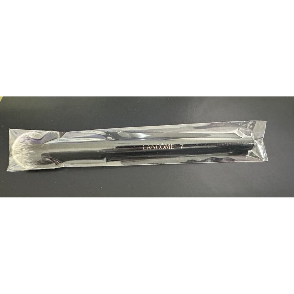 Lancôme Contour & Highlight Makeup Brush # 7 Full Size. NEW & Still Sealed - Picture 5 of 8